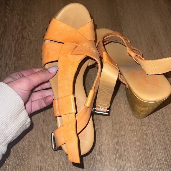 Wedges - Picture 5 of 5